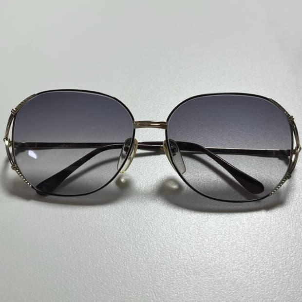 [Vanguard] 90's vintage sunglasses