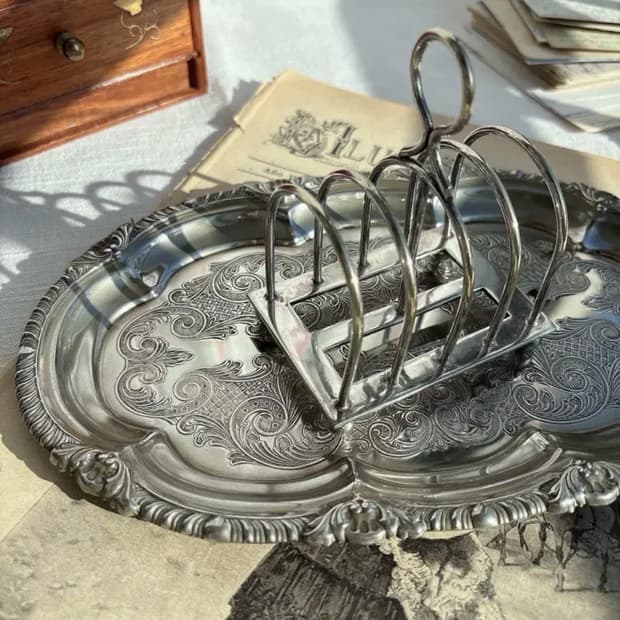 영국 앤틱 실버플레이트 풋티드 토스트랙