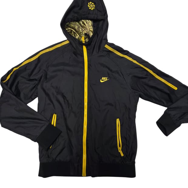 나이키 블랙옐로우 후드 집업 100 (실측 67/54)