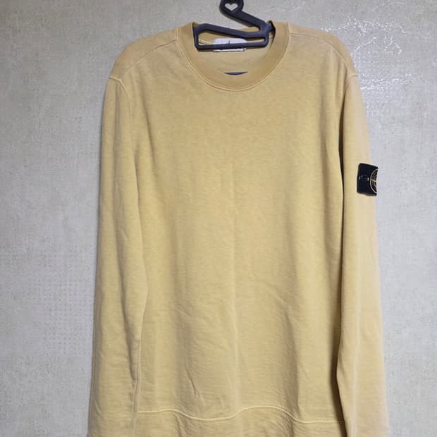 스톤아일랜드 라임 맨투맨 L