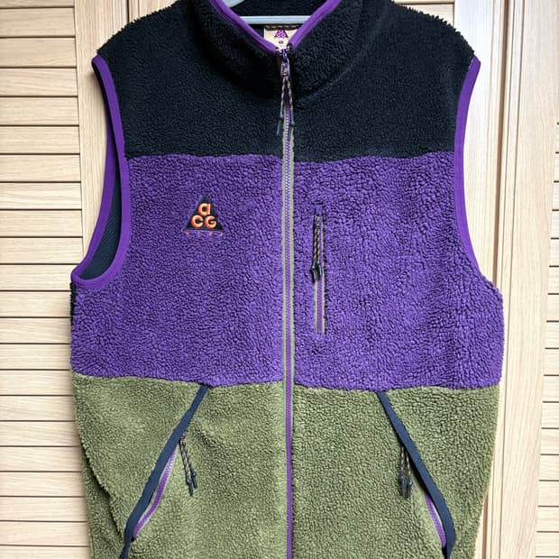 나이키 acg 쉐르파 베스트