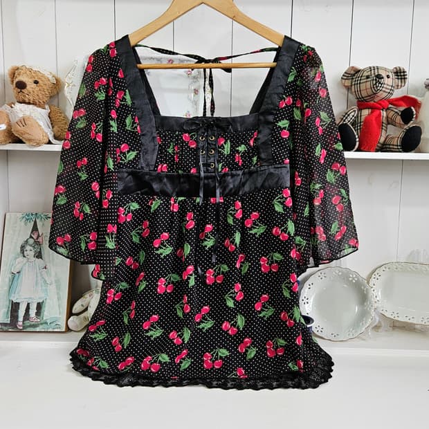 CECIL McBEE (세실 맥비) 체리 도트 코르셋 튜닉