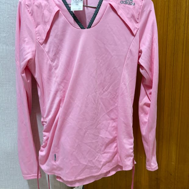 아디다스 연핑크 스포츠 탑 갸루 y2k