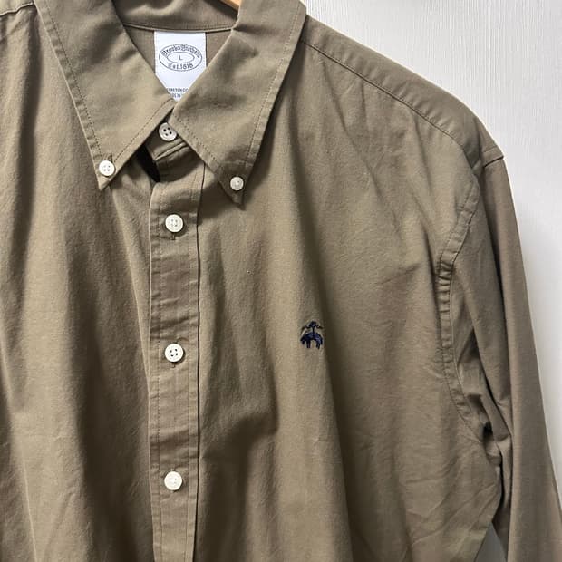 브룩스브라더스 카키 코튼 셔츠[L]
