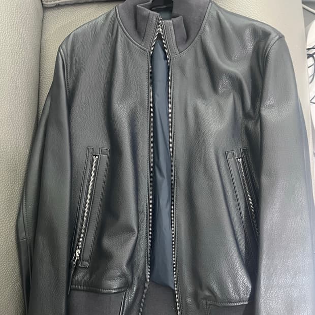 휴고 보스 자켓 팝니다