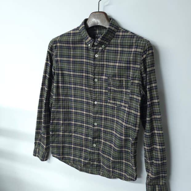 A.P.C 아페쎄  모직 체크셔츠 ( 여성55~55반 )