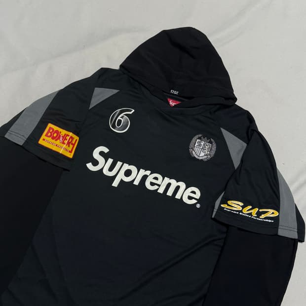 L 슈프림 23fw 후드 사커 져지