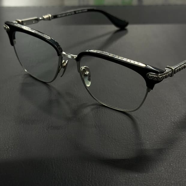 크롬하츠 버티컬스마일2