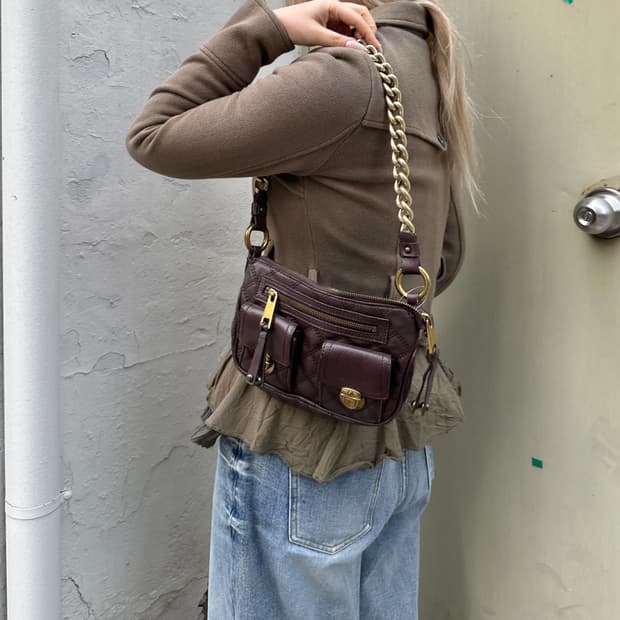 00s 마크 제이콥스 골드 체인 숄더백