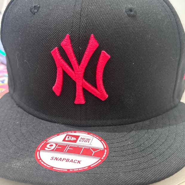 뉴에라 모자 판매합니다