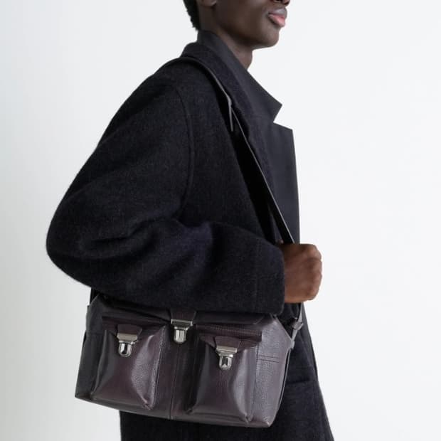 르메르 기어백 미디엄 다크민트