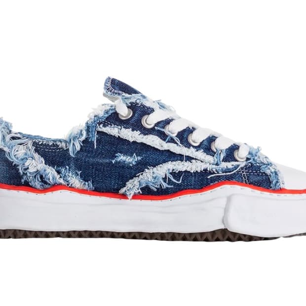 미하라 야스히로 X 나이젤 카본 로우 컷스니커즈 하드워시 데님