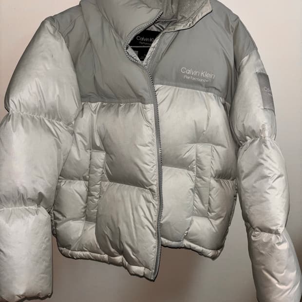 캘빈클라인 퍼포먼스 벌키 패딩 M (민트)