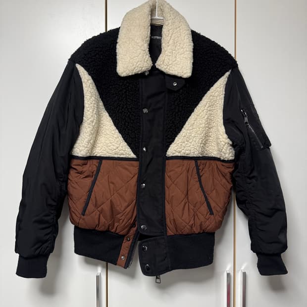 NelL Barrett 무스탕 패딩