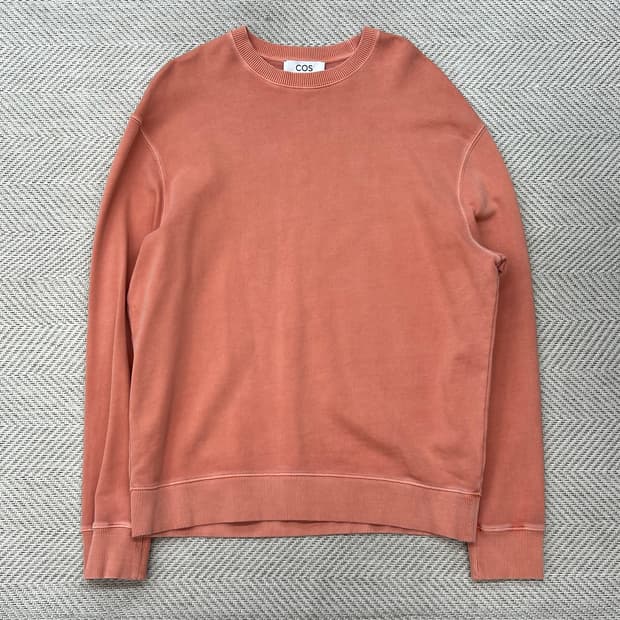 코스 미니멀 맨투맨 r2513