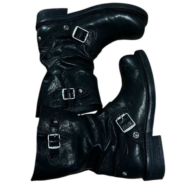 로맨틱무브X후디진호 워싱 엔지니어드 가죽 부츠 블랙