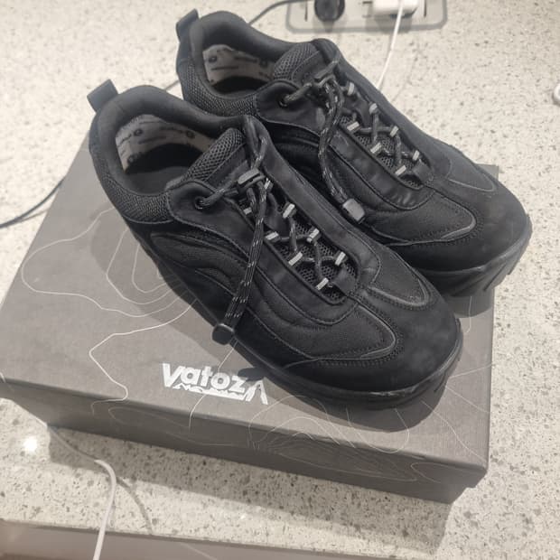 바토즈 킨치 샤크 41 (260)