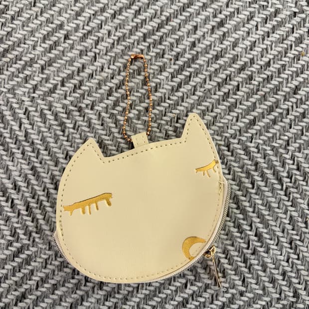 츠모리치사토 지갑 새상품 