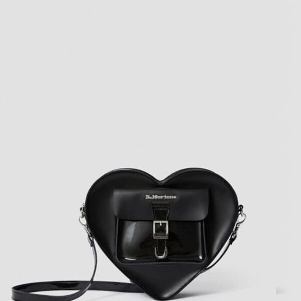 닥터마틴 하트 백팩 크로스백