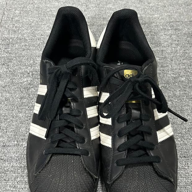 아디다스 슈퍼스타 코어 블랙 280