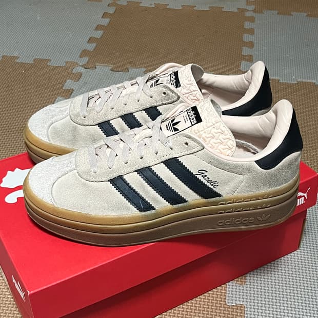 아디다스 가젤 볼드 신발 스니커즈 240