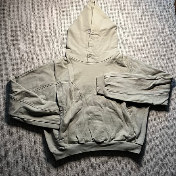 size1) Grailz geometry hood, ash sage