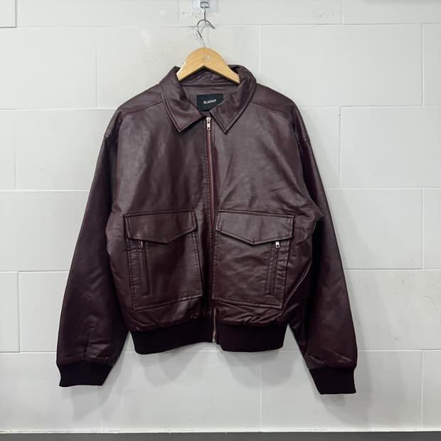 블랙업 레더 자켓