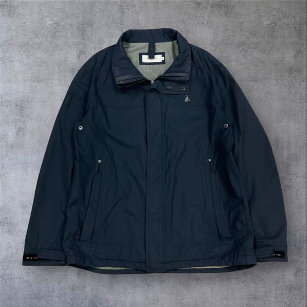 빈폴 네이비 컬러 스몰 로고 바람막이