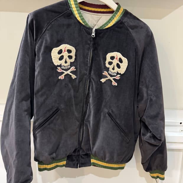 [2] 캐피탈 스컬 수베니어