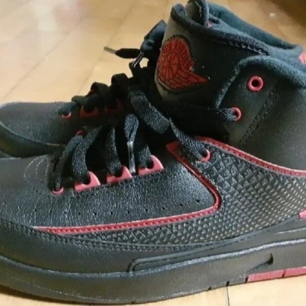 조던 2 레트로 얼터네이트 235mm