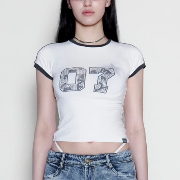 힐다 07스타 슬림티셔츠 화이트 링거티