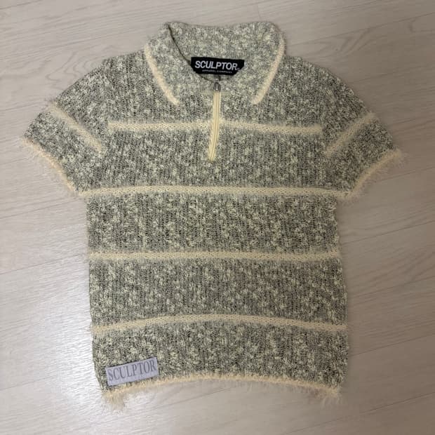 스컬프터 Mixed Yarn Collared Top