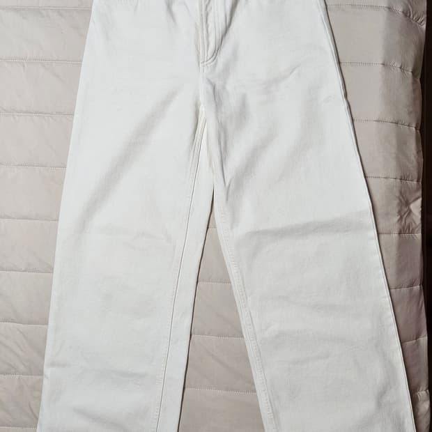 아페쎄 버튼플라이 화이트 데님 26사이즈