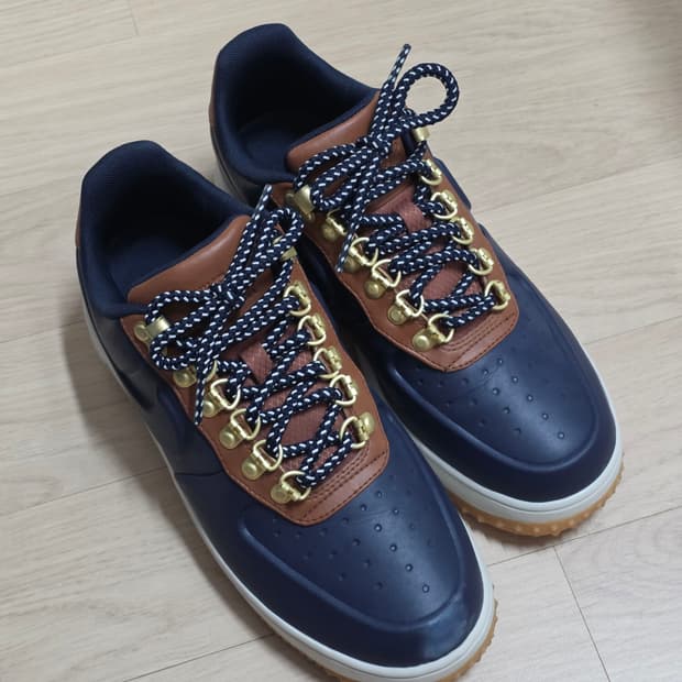 나이키 루나포스 덕부츠 로우