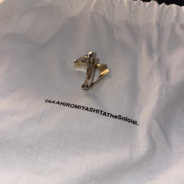 더 솔로이스트 빅토리 링 골드