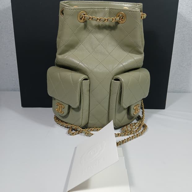 샤넬 크루즈 투포켓 백팩 AS5310