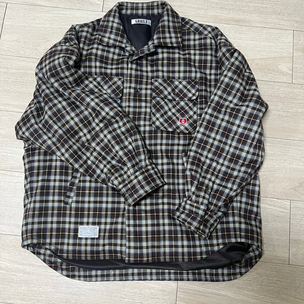 그레일즈 셔츠패딩