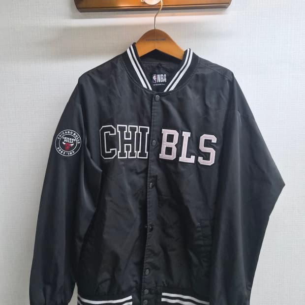 XL) NBA 시카고 불스 바시티 자켓 팝니다