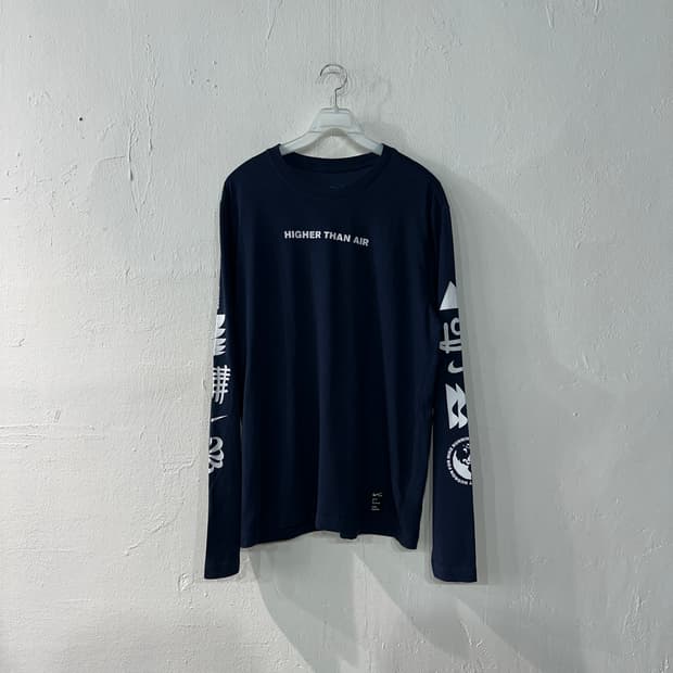 나이키 빅로고 롱슬리브 긴팔 XL