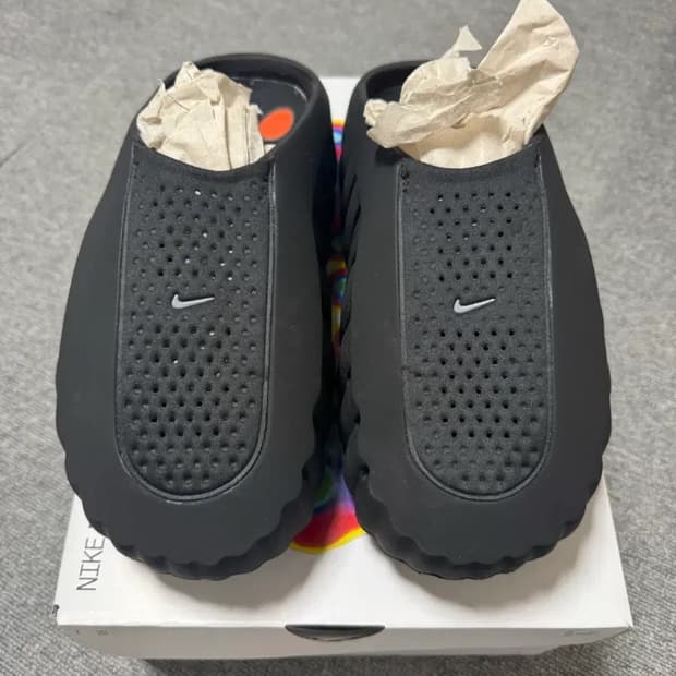 (290)나이키 마인드 001 블랙 판매합니다