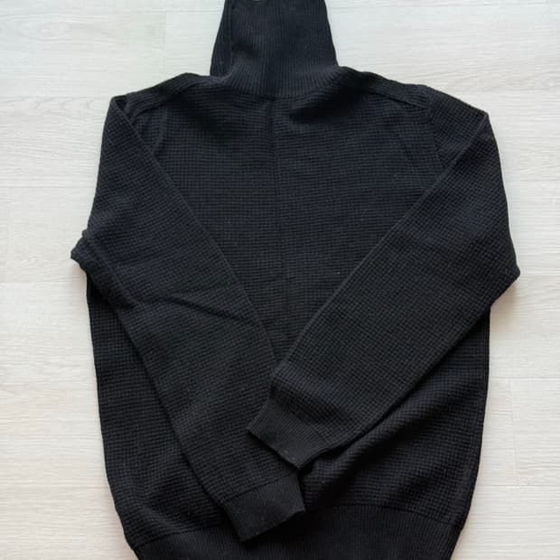 커스텀멜로우 와플 터틀넥 블랙