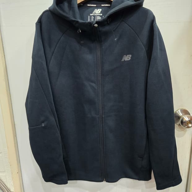 105,XL)) New balance 뉴발란스 후드집업! 상태 새상품급