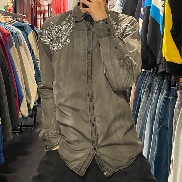 [IM] vtg 웨스턴 자수 차콜 셔츠