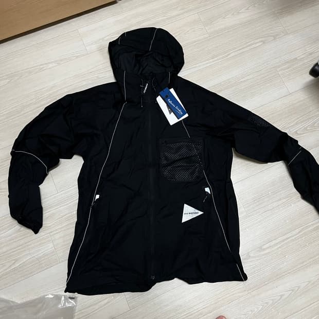 새상품) [XL]앤드원더 브레스 립 후디 자켓 블랙