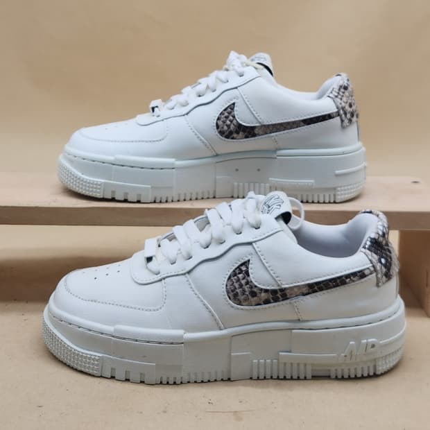 나이키 에어포스 1 픽셀 운동화 225