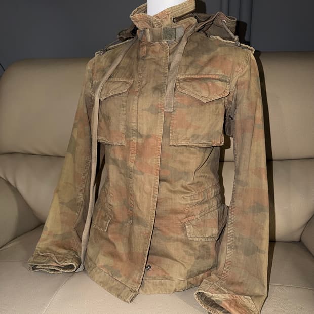 Avirex multi pocket camo pattern jk