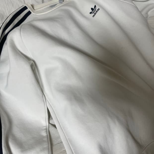 아디다스 맨투맨 L