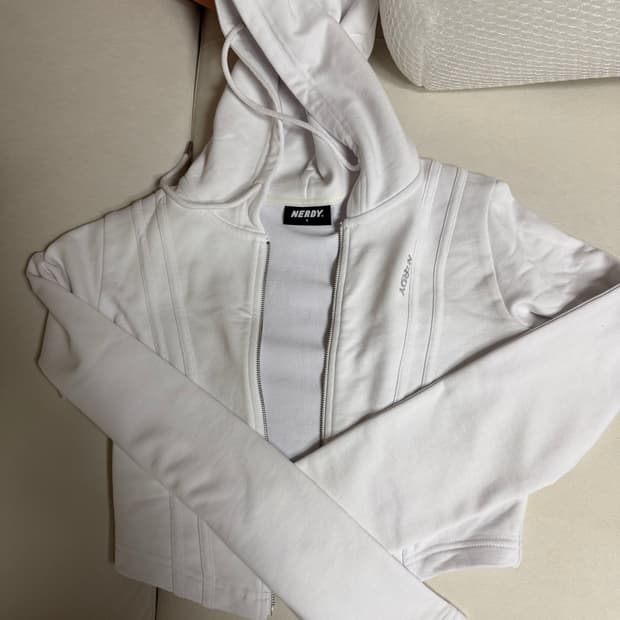 널디 새상품 후드집업 S