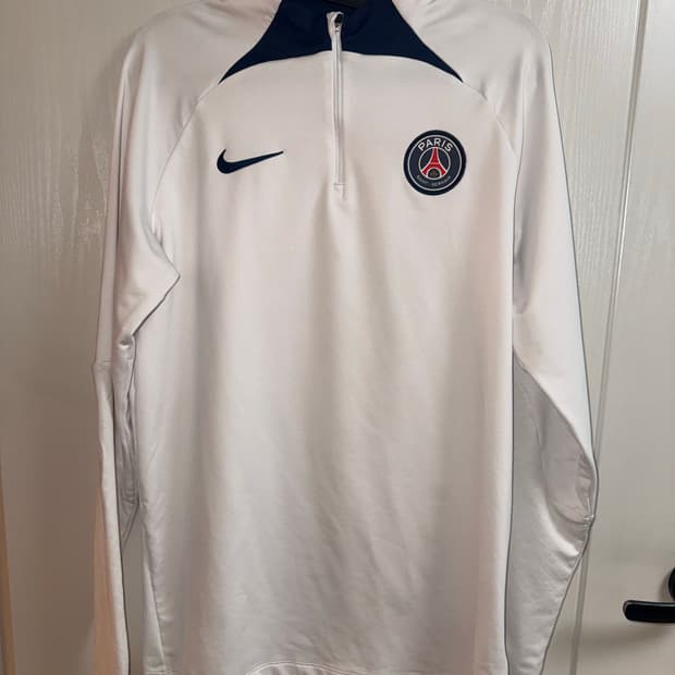 나이키 파리생제르망 드릴탑 M