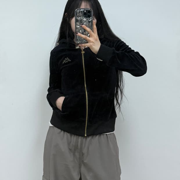 카파 y2k 벨벳 후드 집업 블랙 E37